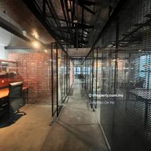 Fully Furnish Nicely renovated, ample parking, short walk Lrt3 & bus