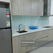 Fully Furnished! Endlot Unit! Paramount Utropolis Glenmarie, Shah Alam