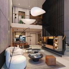 Freehold Double-Storey Duplex Condo, 1 station to TRX 
