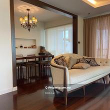 Spacious yet cozy duplex!