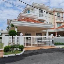 Freehold 2.5 Storey Semi D Taman Sinn Semabok Ujong Pasir Melaka Raya