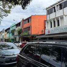3 Storey Shoplot Taman Melawati