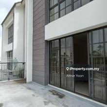 Townhouse - Upper Unit, Monet Garden, Bandar Sunsuria City, Sepang