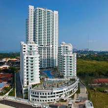 The Oasis,Gelugor,Middle Floor, Bare Unit,Well Maintained,2 Carparks 