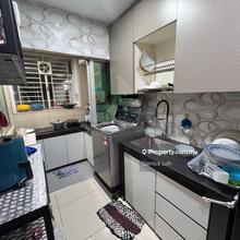 1 razak mansion