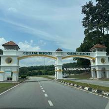 College Height Garden Resort Bungalow Land Freehold 6500sf Gated Guard