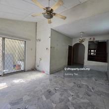 1 and half storey terrace at Bandar kinrara 2