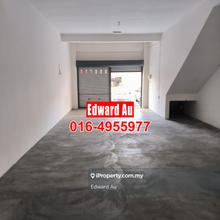 Simpang Ampat Ground Floor Shop Nearby Iconic Point For Rent