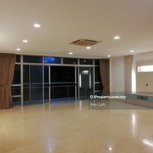 Spacious Living Area, Price Nego, Good Condition, Below Market Price