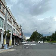 Taman Nusa Sentral @ Triple Storey Shoplot Facing Main Road 22x75sqft