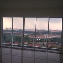 Facing swimming pool 1295sqft 3room2bath2carpark Partly furniture 
