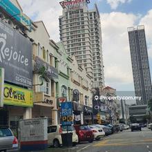 3 storey Shop For Sale Kota Damansara 