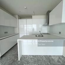 Four Season Private Residence