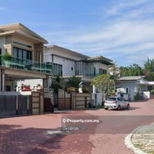 Semi-D house for Sale