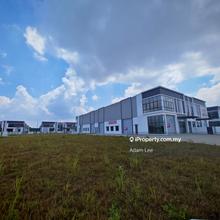 Big corner factory for rent eco business park ii