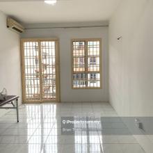 Affordable apartment for Sale in Tampoi