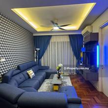 Nice well maintained renovated 3 rooms unit, owner own stay before