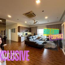 Unique 1735 sqft Gem at Windsor with 2 Carparks Move In Ready