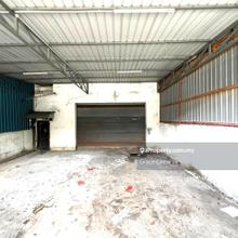 Terrace Factory at Taman Perindustrian Kota Puteri for Rent 