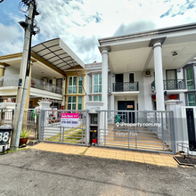Freehold, good location, 5 mins drive to Aeon Mall,