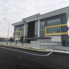 Aman Perdana 3 Storey Semi-D Factory For Sale
