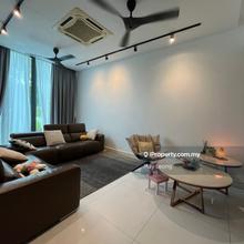 East Residence Courtyard Villa