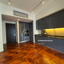 Walk to KLCC Tourist Hotspot