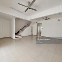 Super Value Buy Clean Well Maintained Damai Residences Kemuning Utama 