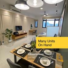 Very nice furnishings unit