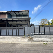 Fully renovated Double storey corner@Bandar seri impian