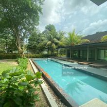 Expensive Bungalow Villa @ Leisure Farm