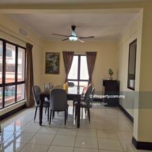 Marina Court Penthouse, Below market price, Seaview and City view