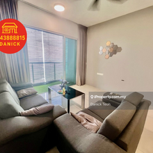 10 Island Resort 1100sf Seaview Condominium Located in Batu Ferringhi