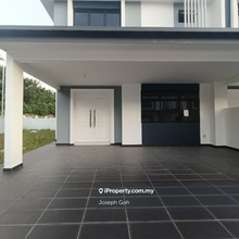 Kulai Taman Puncak Kehijiauan 2 Storey Corner Lot For Rent Brand New 