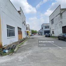 Practical Link Factory @ Taman Perindustrian Putra - Great Location