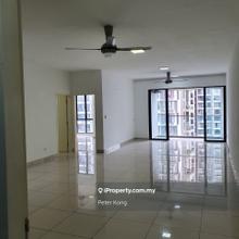 You Residences ready unit for sale and walking distance to MRT station