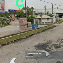 Facing Mainroad