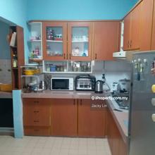 3 room 2 bath D' Kiara Apartment for sale, Taman wawasan, Puchong