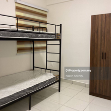 Bilik Sewa Perempuan Muslim Medium Single/Sharing di Aspire Cyberjaya 