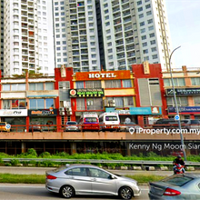 Medan Selayang Ground Floor Shop For Sale