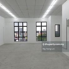 Taman industri Jaya shop for rent
