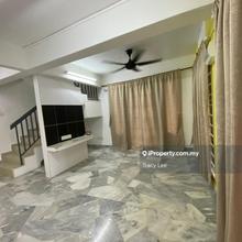 Terrace house for Sale