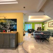 Well Kept Unit, Land Area 52x70. Corner House with Private Garden