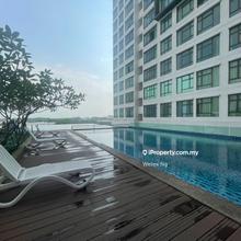 D'Summit Residences 3 Room unblock unit private lift for.Sale