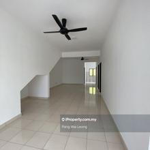 For Rent Townhouse Ground Floor @ Sikamat, Seremban