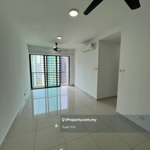 Kl traders square, unfurnished unit, 4room 2bath parking basic unit,
