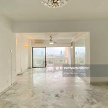 Recently painted, change new tiles etc. Ttdi view