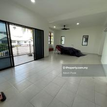 Below Market D'Melor Corner Condo 2nd Floor Resort Style In Cyberjaya