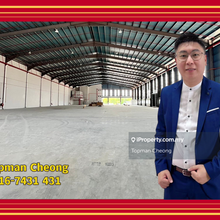 Newly Built and Near to Port