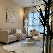 Many unit on hand, can visit together!